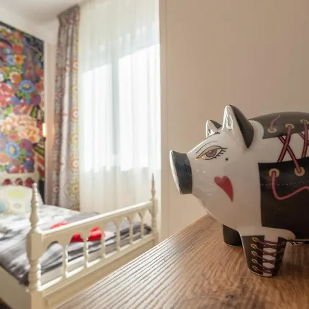 Artilcious Two Bedroom Park View アパート *