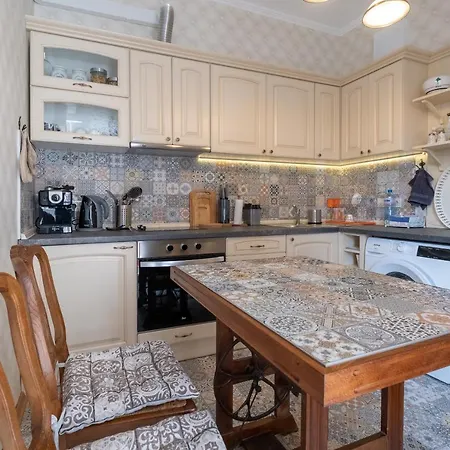 Artilcious Two Bedroom Park View Lejlighed Sofia