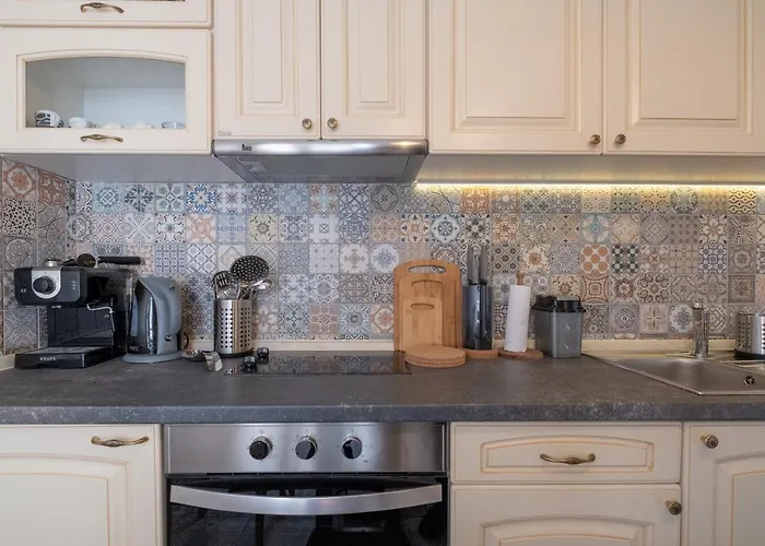 Artilcious Two Bedroom Park View